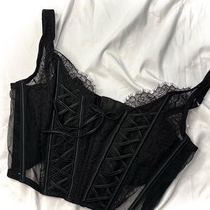 victoria’s secret DREAM ANGELS
Unlined Lace-Up Corset Top